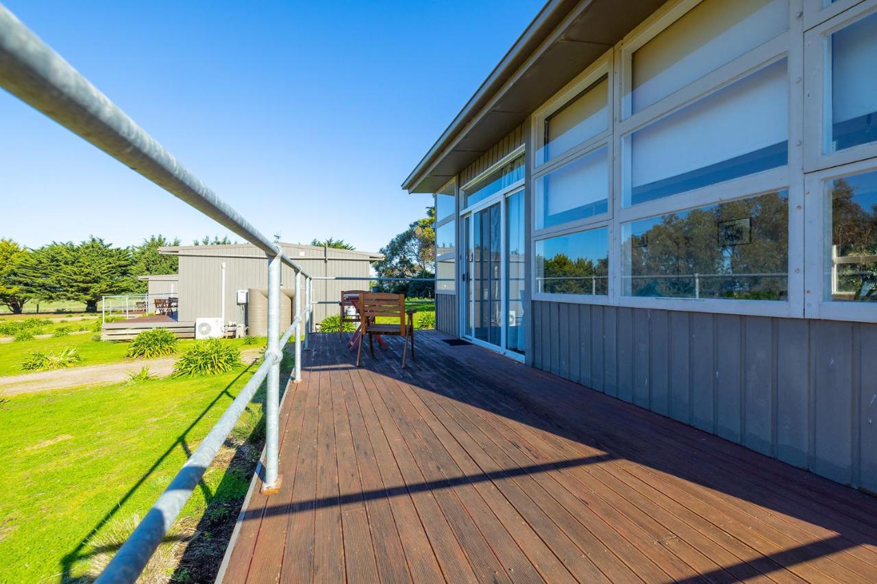 Апартаменты Harmony At Tower Hill Koroit Экстерьер фото
