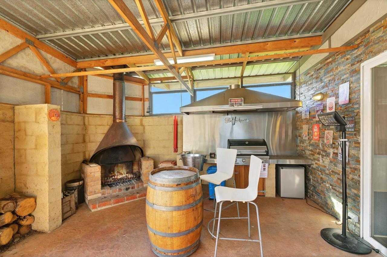 Апартаменты Harmony At Tower Hill Koroit Экстерьер фото