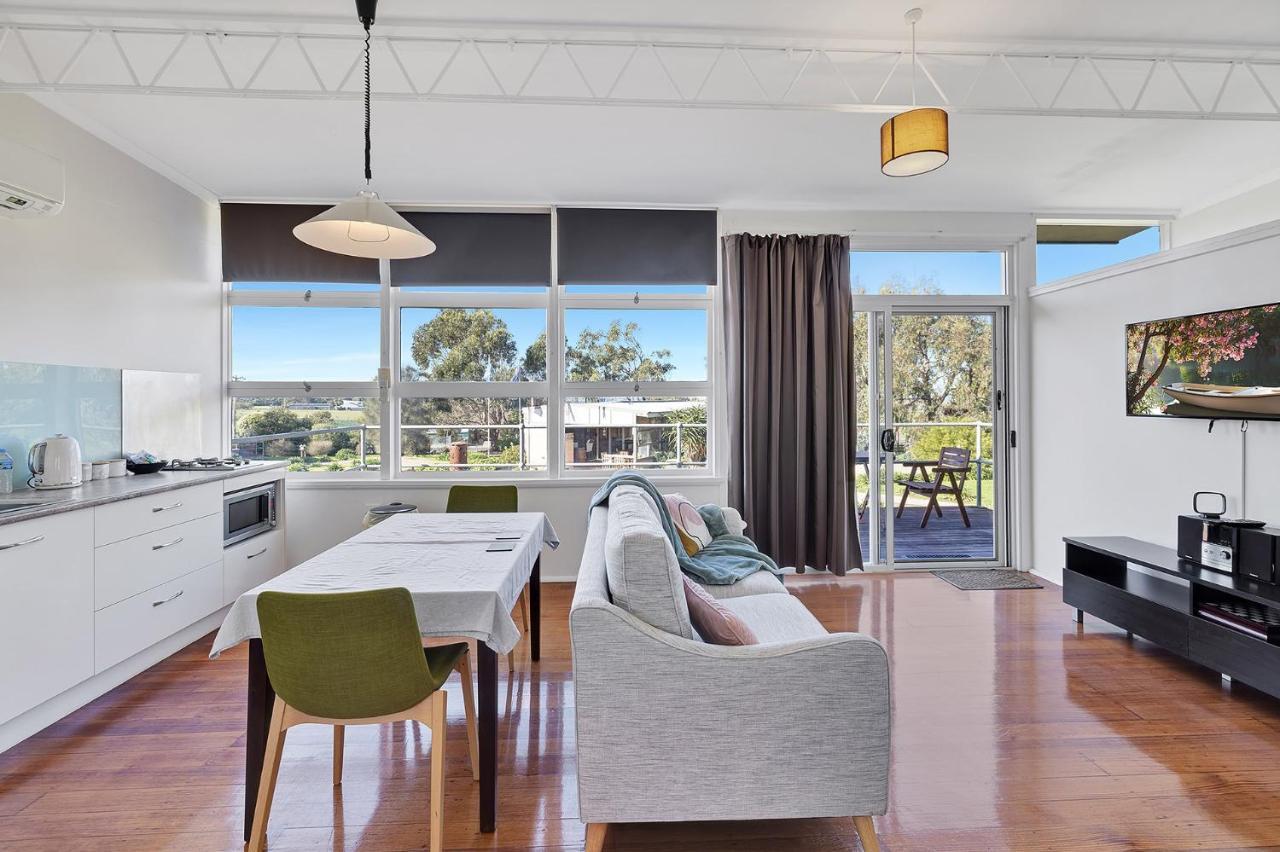 Апартаменты Harmony At Tower Hill Koroit Экстерьер фото